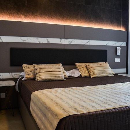 Mediterranea Hotel & Convention Center Salerno Kültér fotó