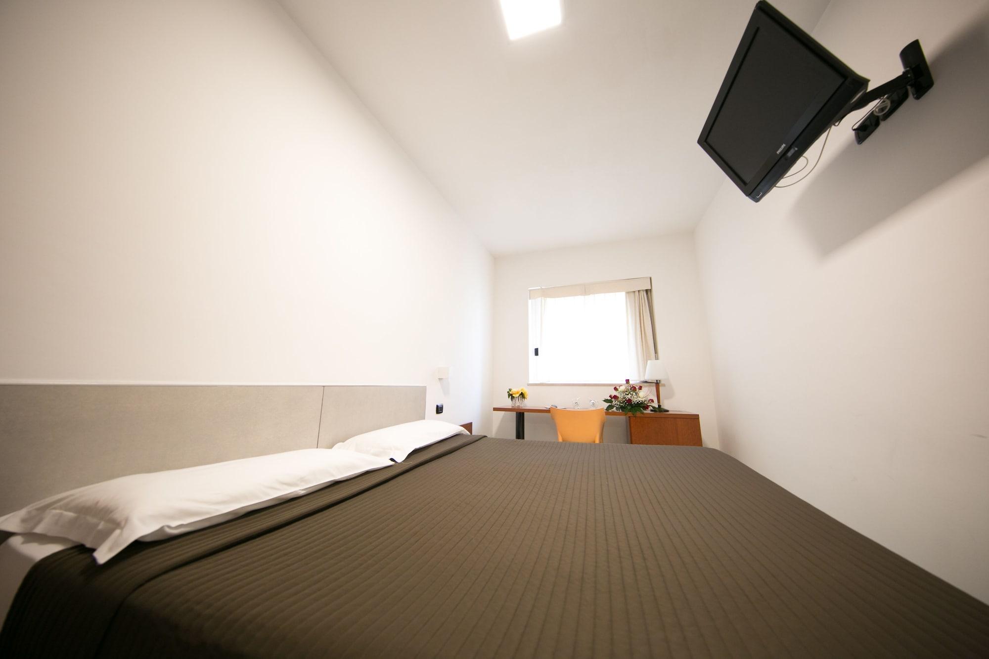 Mediterranea Hotel & Convention Center Salerno Kültér fotó