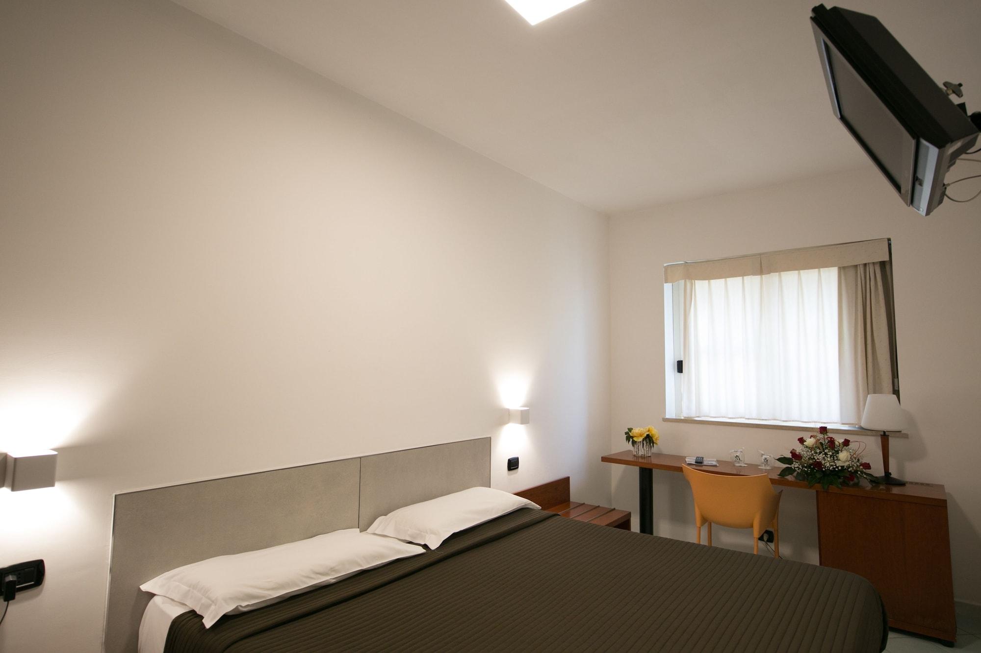 Mediterranea Hotel & Convention Center Salerno Kültér fotó