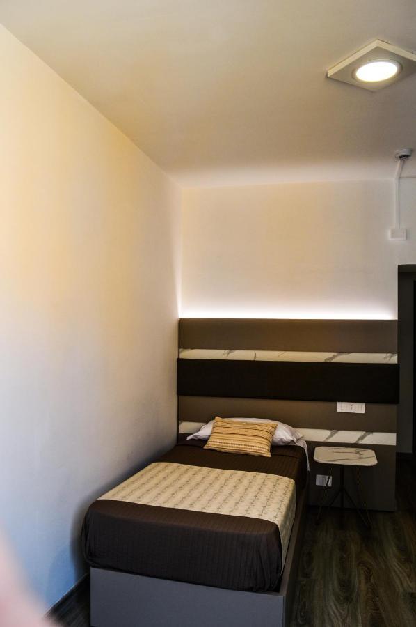 Mediterranea Hotel & Convention Center Salerno Kültér fotó