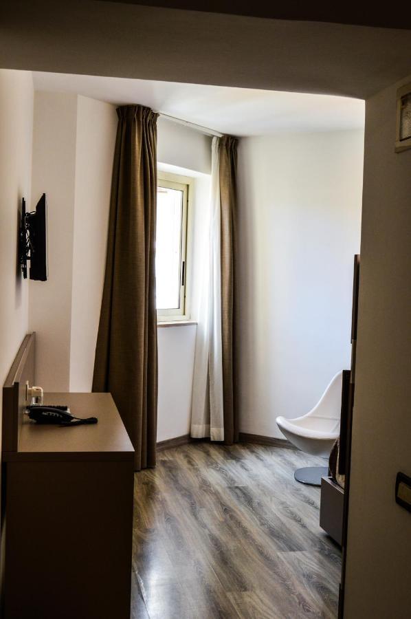 Mediterranea Hotel & Convention Center Salerno Kültér fotó