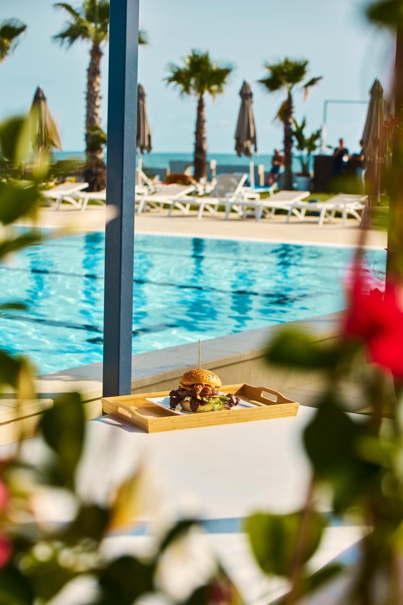 Mediterranea Hotel & Convention Center Salerno Kültér fotó